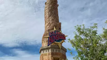 Banner Islands of Adventure